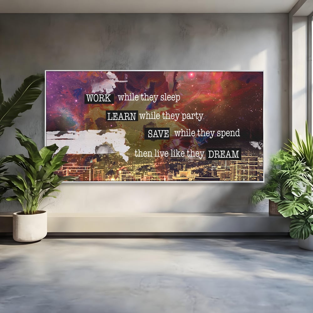 Tablou canvas cu tablou motivational cu oras si cer cosmic, in rama de aluminiu argintiu